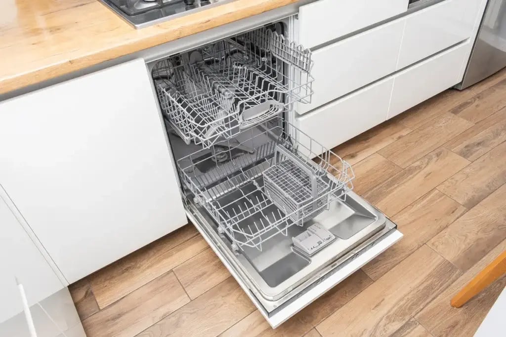 open-dishwasher-1024x683