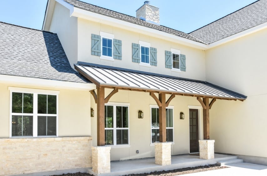 Types of siding: Stucco Exterior Home