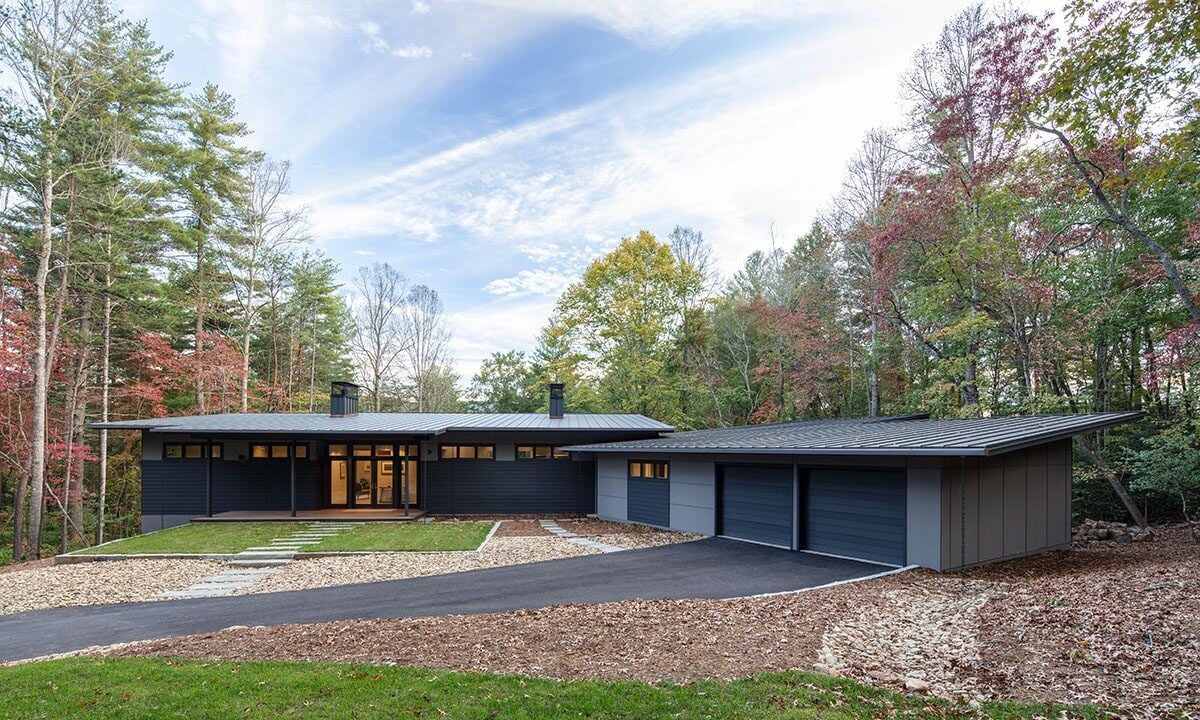 Home siding: weathering steel siding and mixed metal exterior