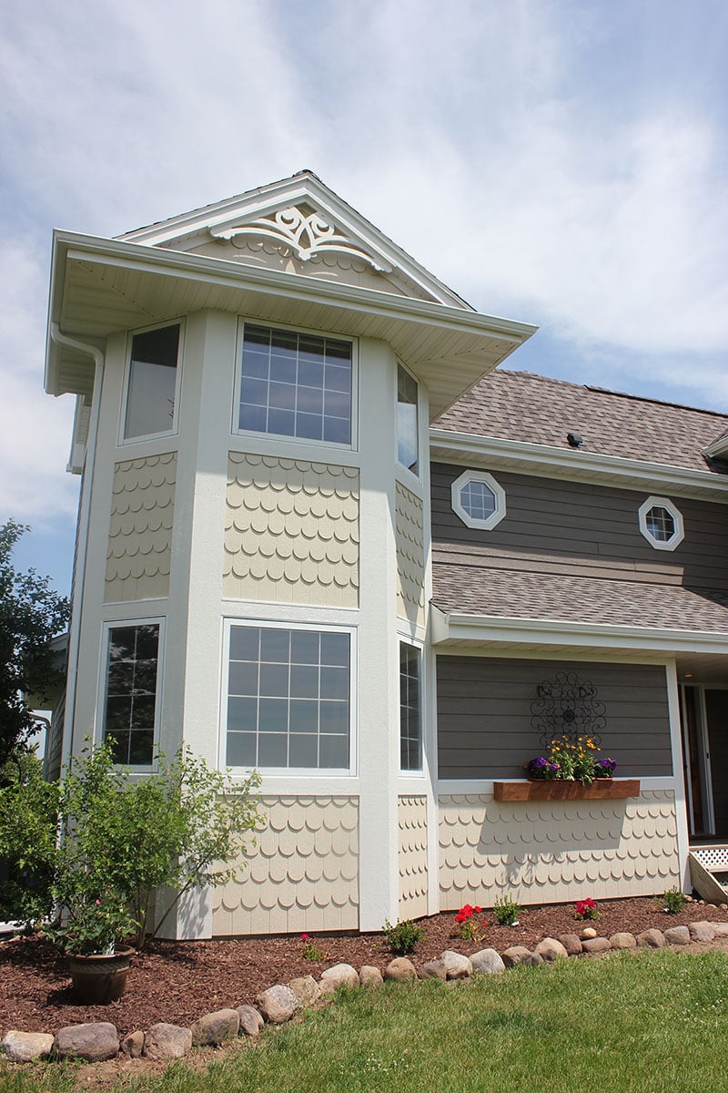 Victorian Scalloped Vinyl Siding